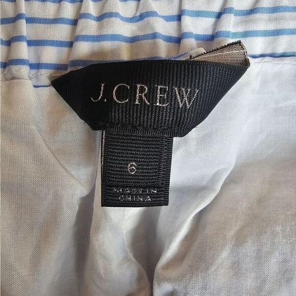 J. Crew blue and white striped shorts with cuff and tie bow. Sz 6 with 4" inseam - Picture 4 of 4